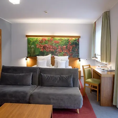 Szarlota Hotell
