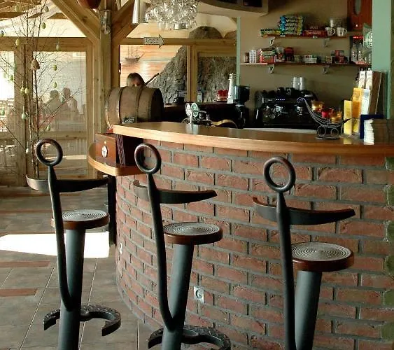 Szarlota - Kompleksowo Na Kaszubach Отель Косцежина