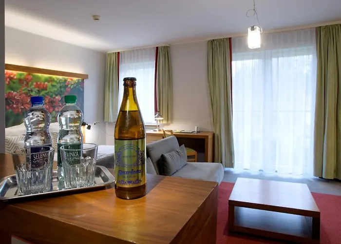 Szarlota - Kompleksowo Na Kaszubach Отель Косцежина